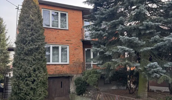 dom wolnostojący, 5 pokoi Piątek, ul. Kutnowska