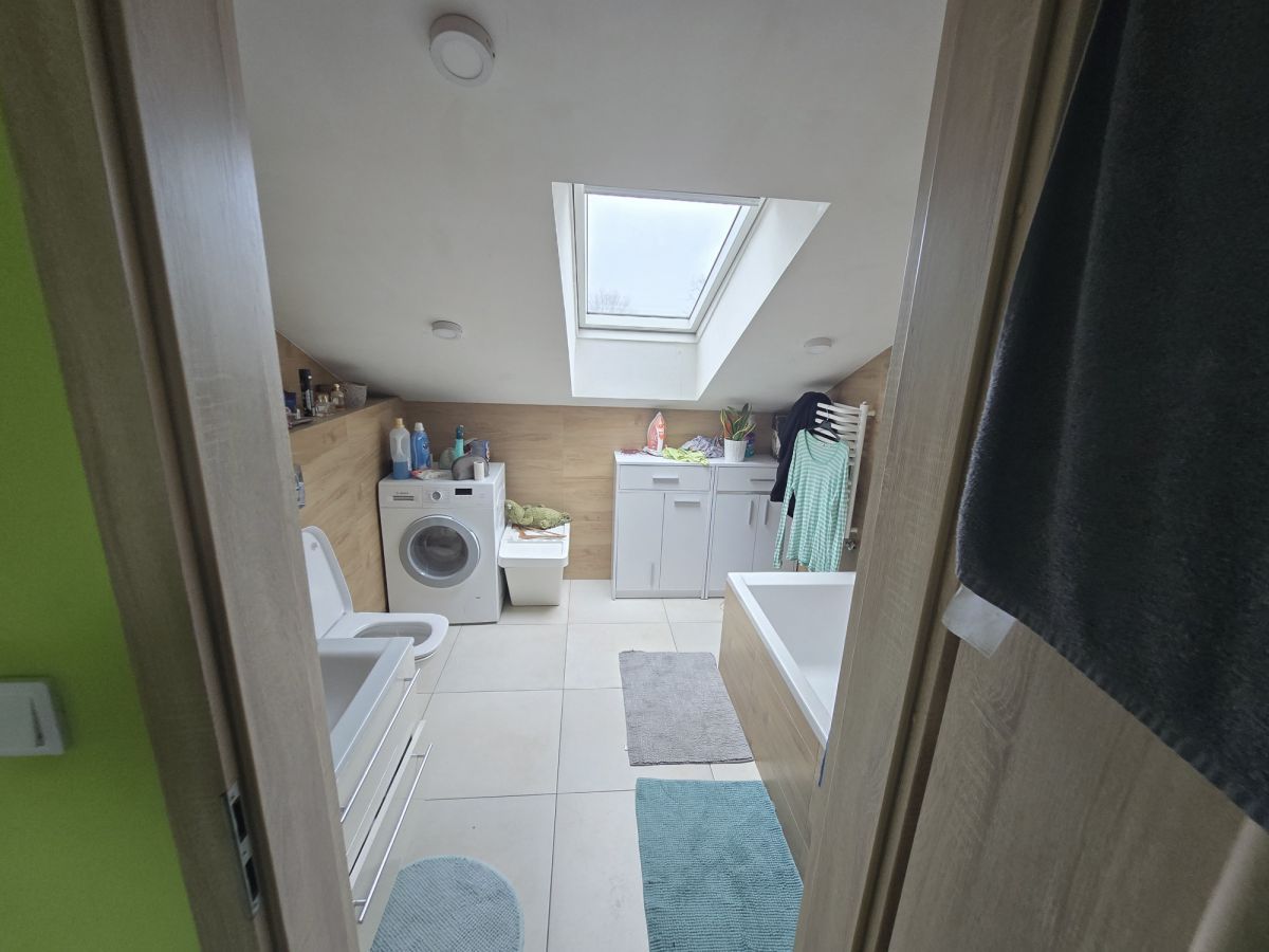 Mieszkanie 6-pokojowe Marki. Zdjęcie 18