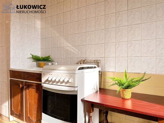 Mieszkanie 3-pokojowe Bielsko-Biała Osiedle Karpackie. Zdjęcie 18