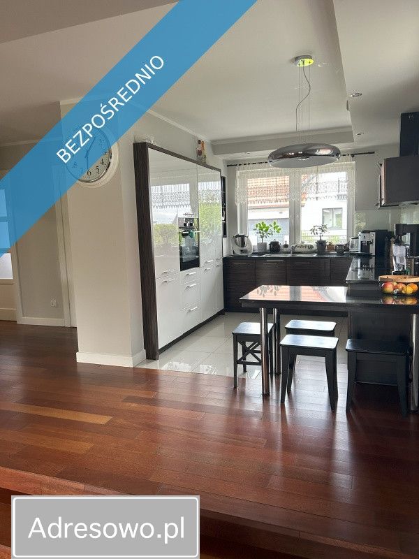 dom wolnostojący, 5 pokoi Pisarzowice, ul. Szkolna. Zdjęcie 2