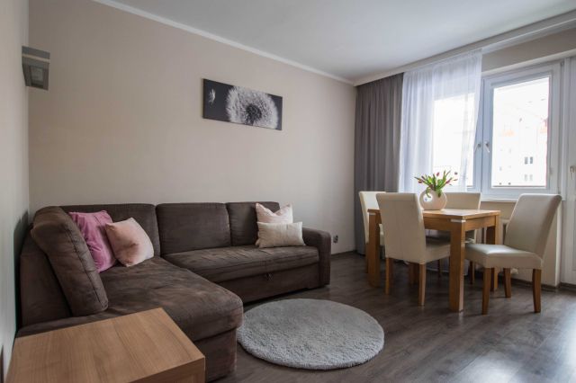 Mieszkanie 2-pokojowe Olsztyn Jaroty, ul. Floriana Piotrowskiego. Zdjęcie 1