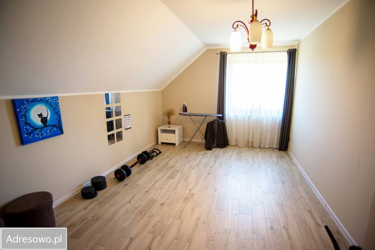 dom wolnostojący, 4 pokoje Pruchna, ul. Główna. Zdjęcie 9