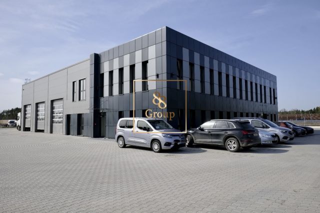 Hala/magazyn Stary Konik. Zdjęcie 7