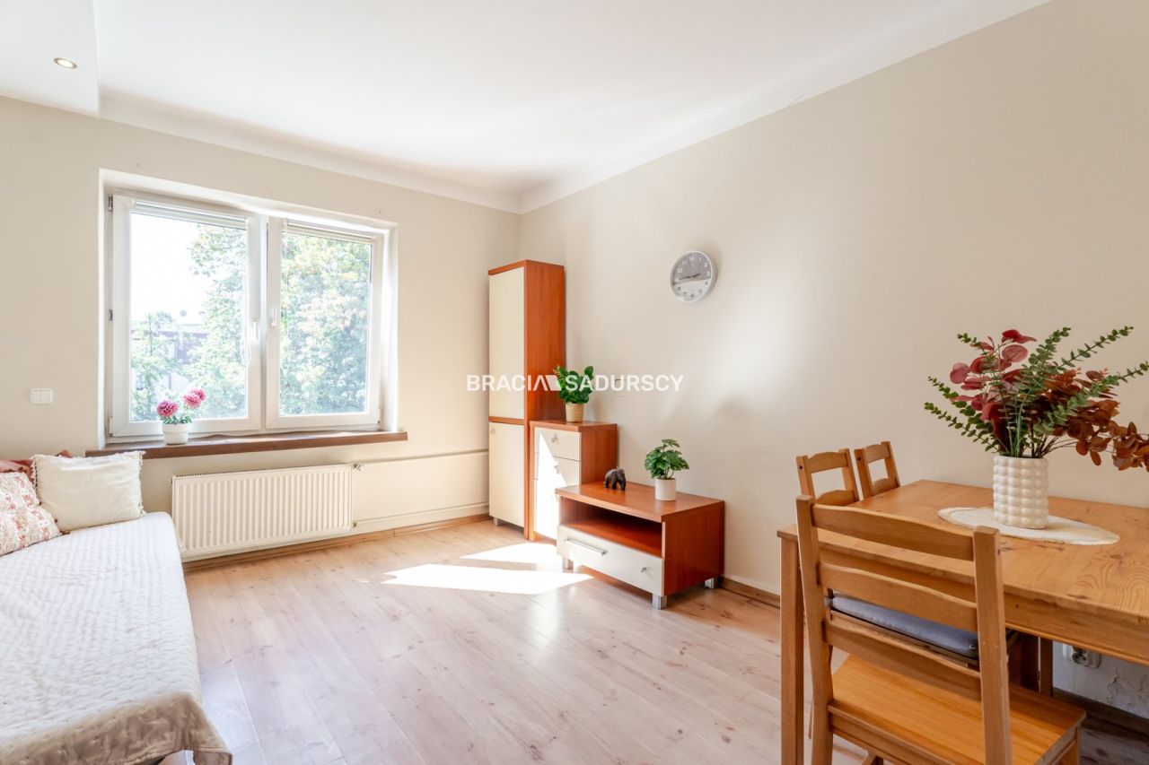 Mieszkanie 1-pokojowe Kraków Nowa Huta, os. Ogrodowe. Zdjęcie 2