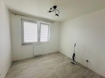 Mieszkanie 4-pokojowe Wrocław Maślice, ul. Bogatyńska. Zdjęcie 4