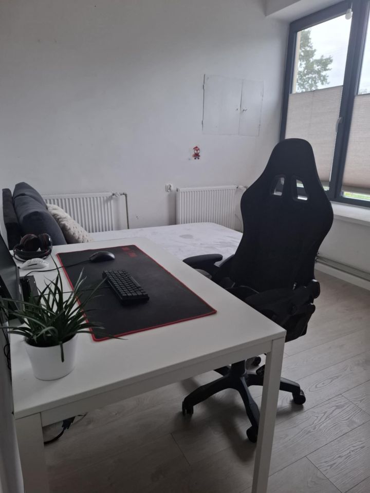 dom wolnostojący, 3 pokoje Sielce Lewe. Zdjęcie 13