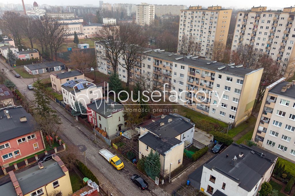 dom wolnostojący, 6 pokoi Łódź, ul. Stanisława Wyspiańskiego. Zdjęcie 1