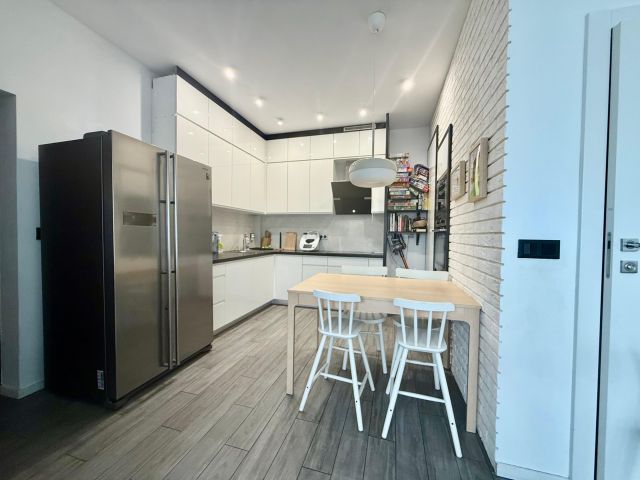 dom szeregowy, 4 pokoje Mysiadło, ul. Wiejska. Zdjęcie 1