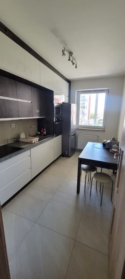 Mieszkanie 3-pokojowe Rzeszów, ul. św. Kingi. Zdjęcie 3