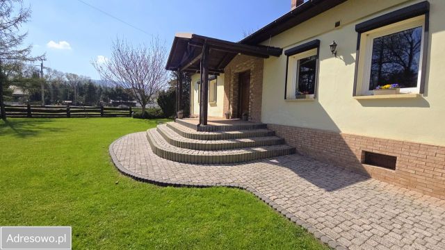 dom wolnostojący, 5 pokoi Goleszów, ul. Radoniowa. Zdjęcie 1