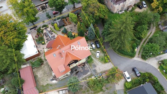 Hotel/pensjonat Karpacz, ul. Konstytucji 3 Maja. Zdjęcie 3