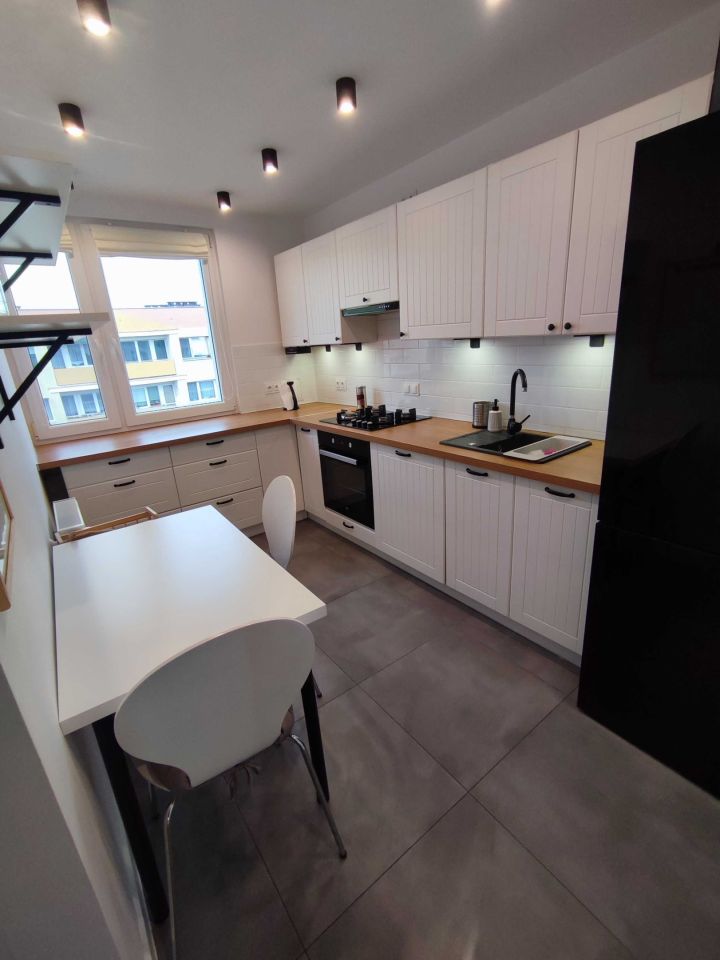 Mieszkanie 3-pokojowe Kędzierzyn-Koźle. Zdjęcie 7