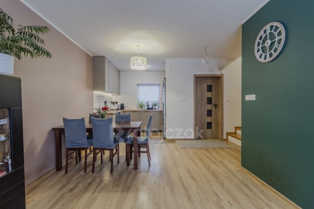 dom szeregowy, 4 pokoje Luzino, ul. Cicha. Zdjęcie 6