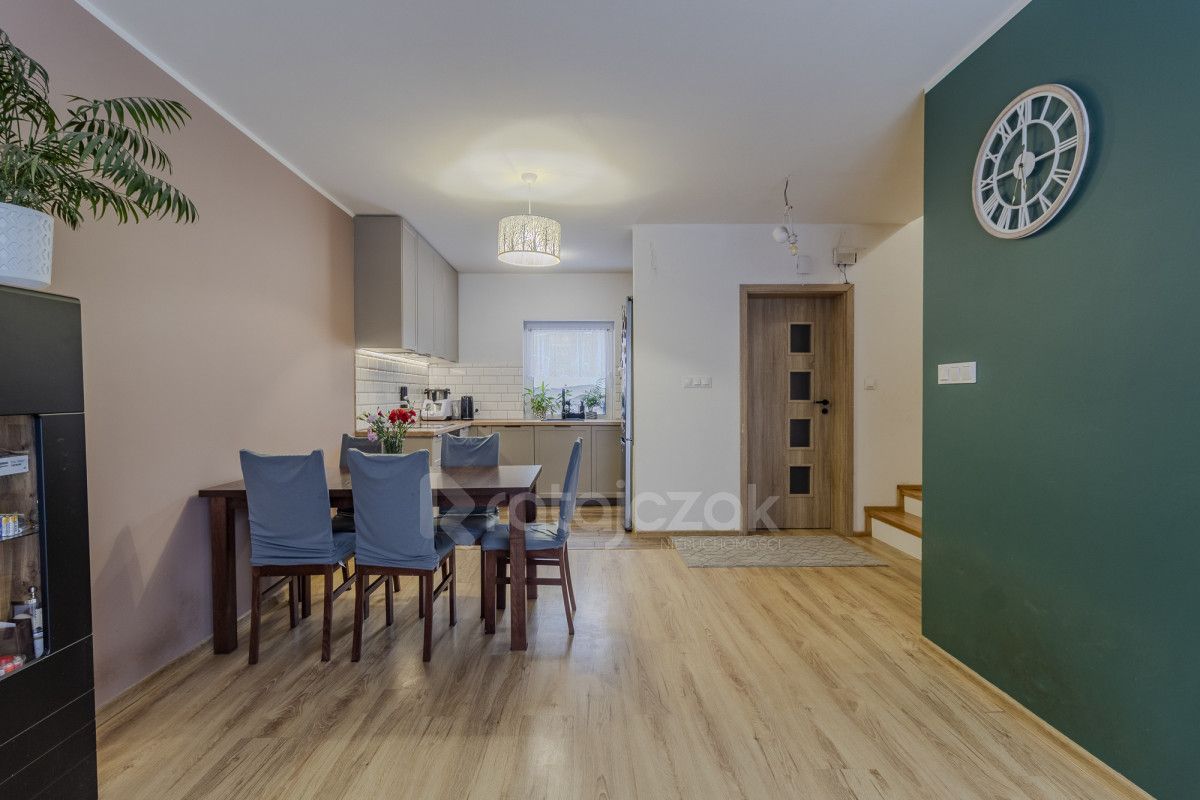 dom szeregowy, 4 pokoje Luzino, ul. Cicha. Zdjęcie 6