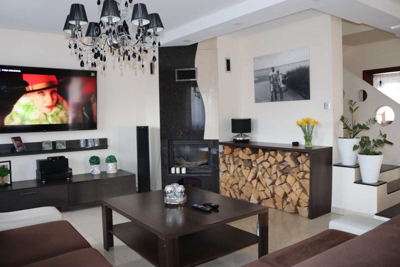 dom wolnostojący, 5 pokoi Żory Rogoźna, ul. Łąkowa