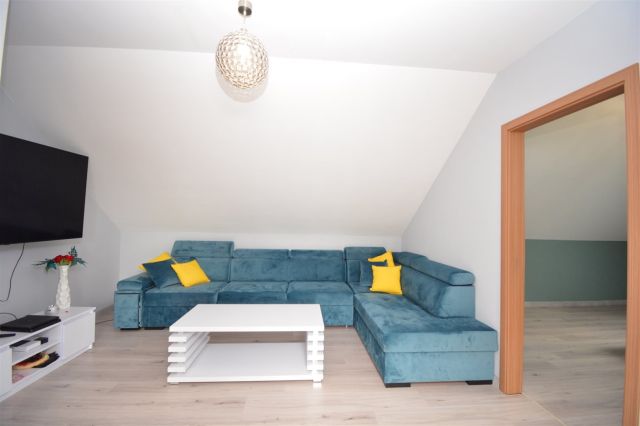 dom wolnostojący, 5 pokoi Bieliny. Zdjęcie 15