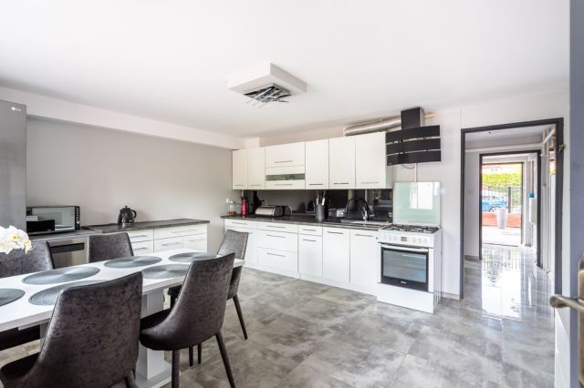 dom wolnostojący, 7 pokoi Warszawa Rembertów, ul. Giermków. Zdjęcie 9