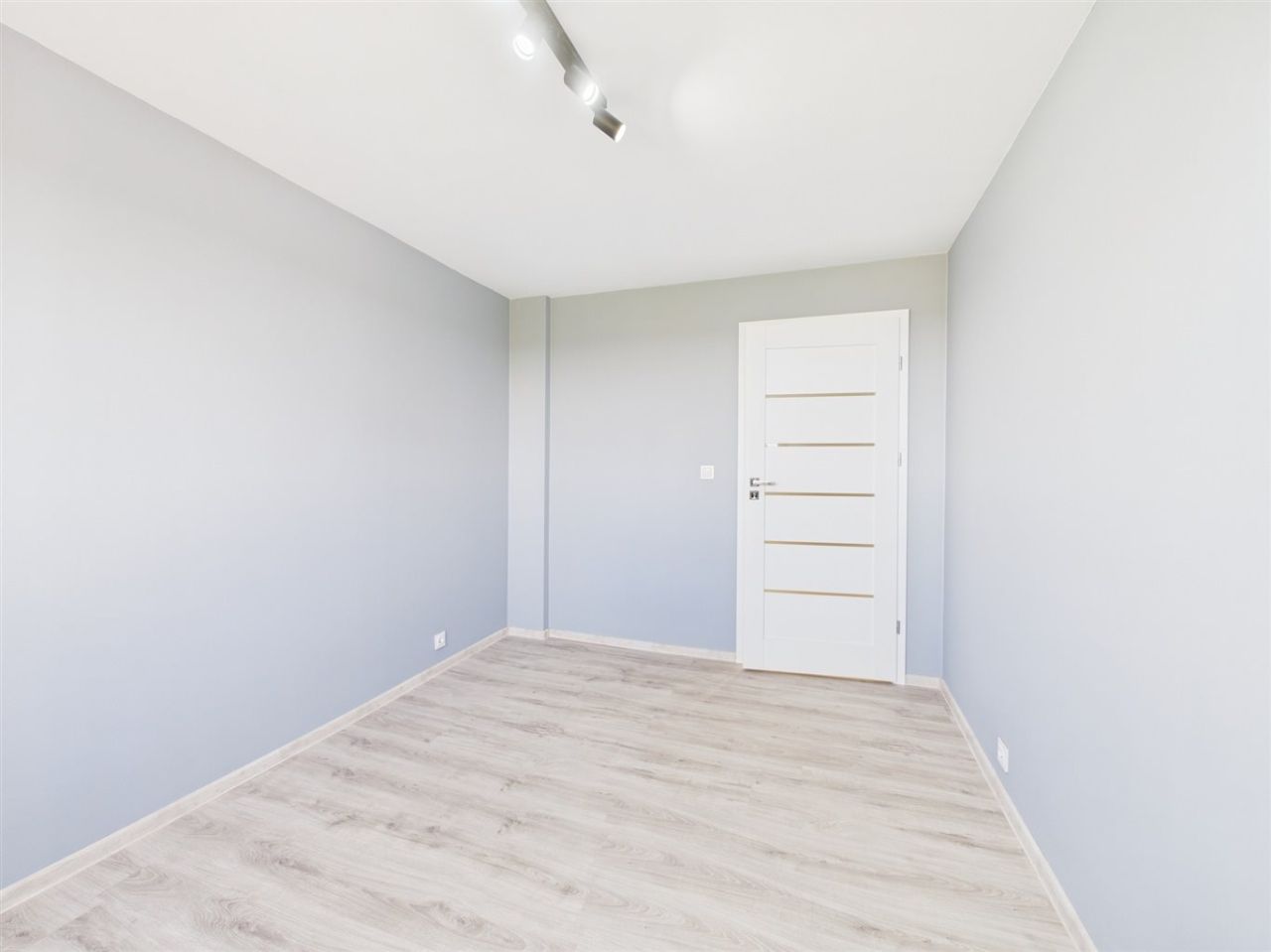 Mieszkanie 2-pokojowe Dąbrowa Górnicza Reden , ul. Mikołaja Kopernika. Zdjęcie 18