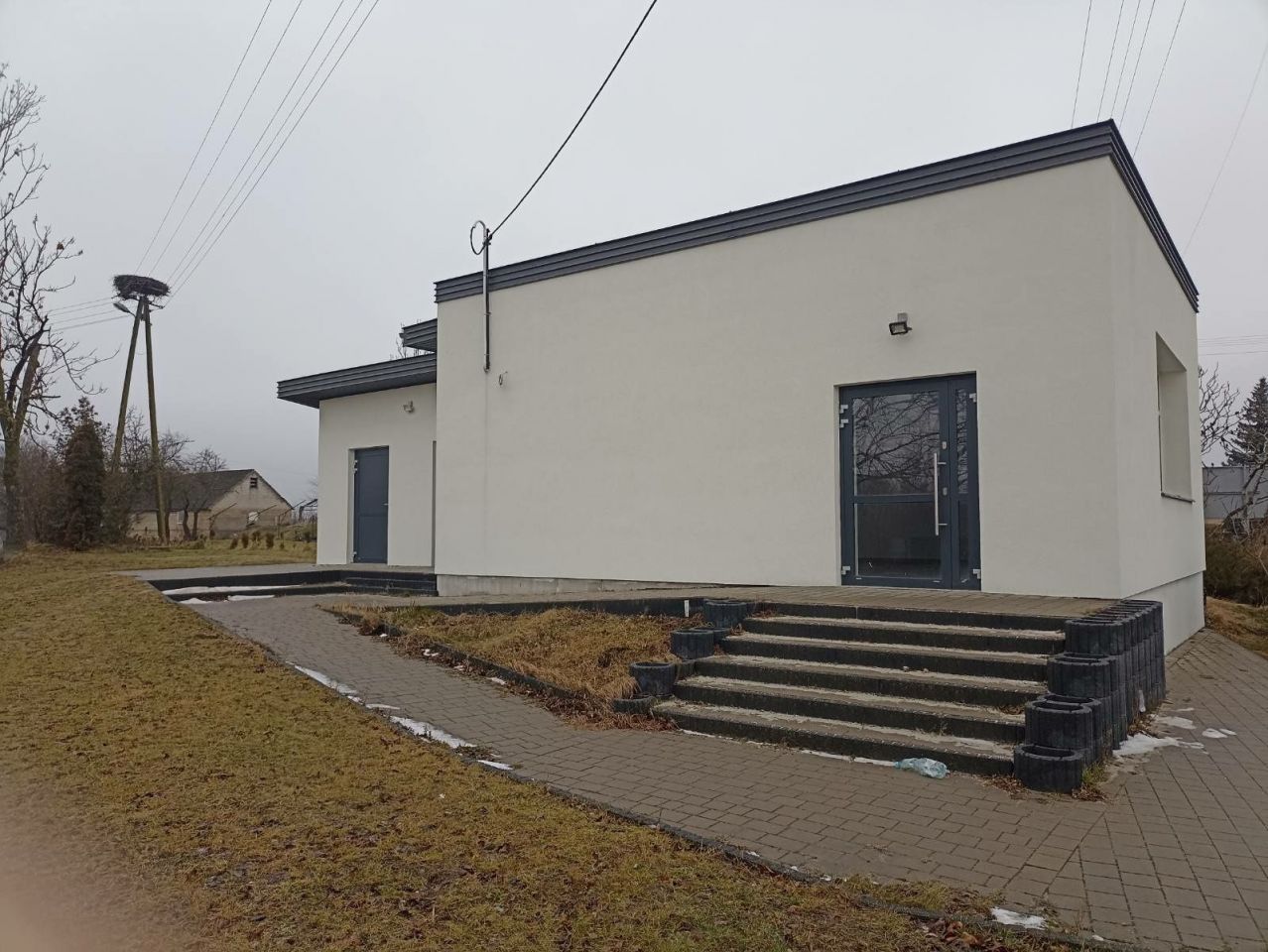 Lokal Nowy Pawłów. Zdjęcie 3