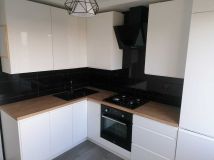 Mieszkanie 2-pokojowe Lubliniec, ul. 3 Maja. Zdjęcie 2