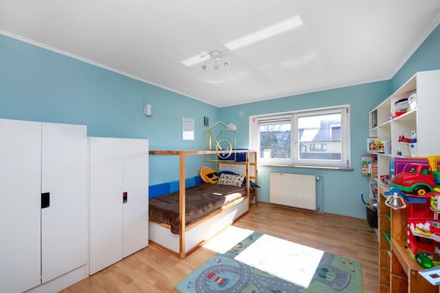 dom wolnostojący, 6 pokoi Michałowice. Zdjęcie 11