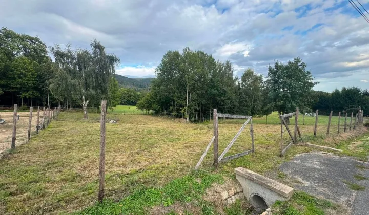 Działka budowlana Jugów, ul. Władysława Sikorskiego