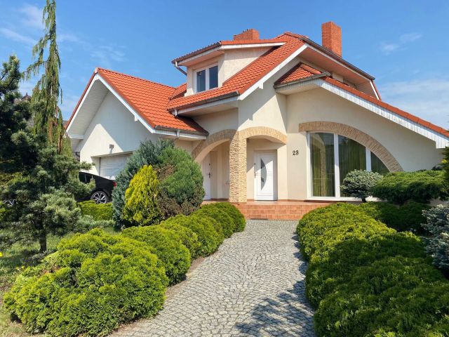 dom wolnostojący Krotoszyn, ul. Władysława Jagiełły. Zdjęcie 1