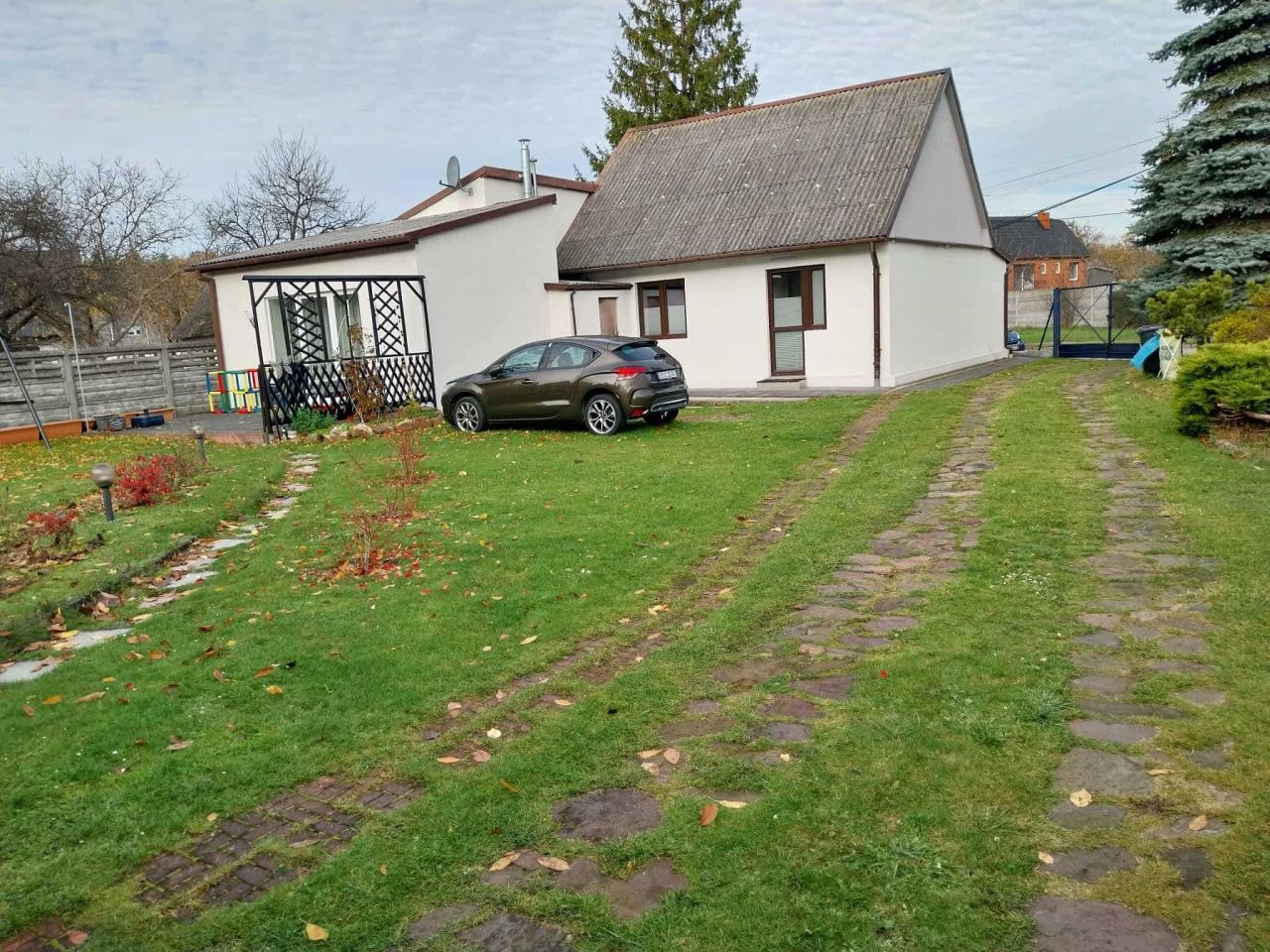 bliźniak, 4 pokoje Kielce, ul. Peryferyjna. Zdjęcie 2