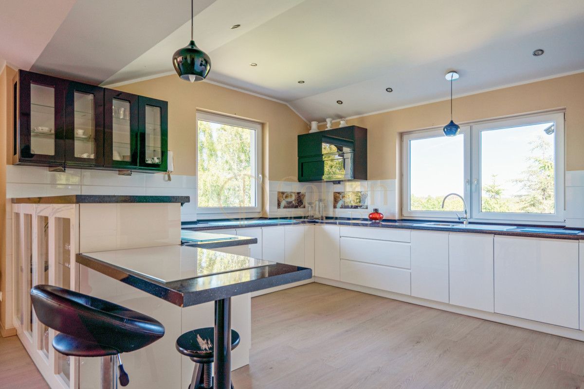 Lokal Jastrzębia Góra, ul. Kuracyjna. Zdjęcie 10