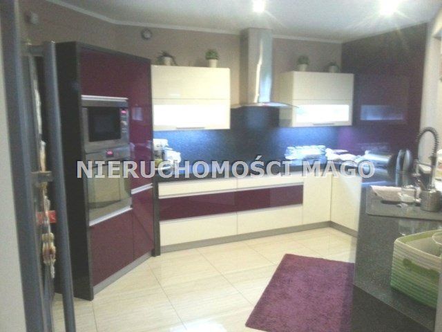 dom wolnostojący, 6 pokoi Lubliniec. Zdjęcie 13