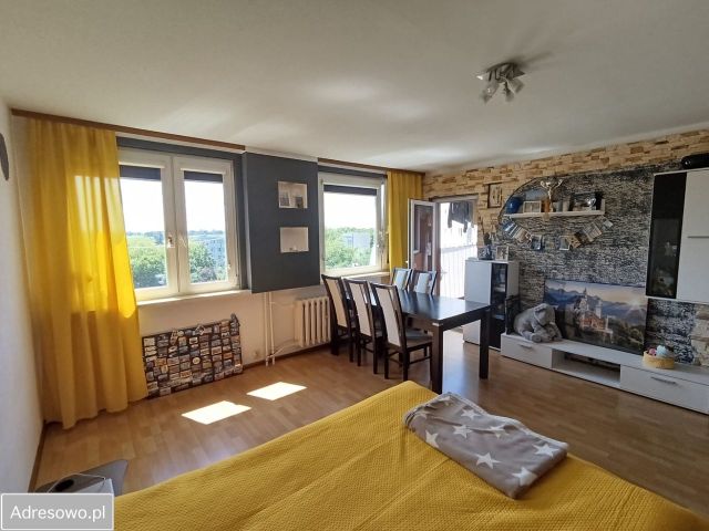 Mieszkanie 3-pokojowe Wrocław Psie Pole, ul. Chorwacka. Zdjęcie 1