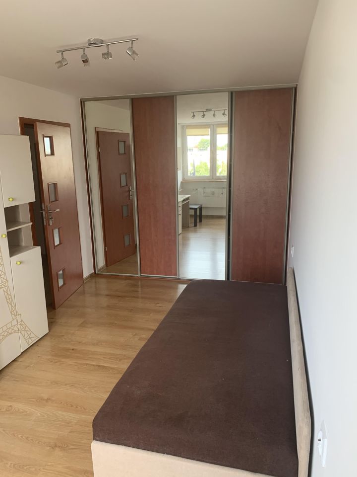 Mieszkanie 3-pokojowe Opole, Plac Teatralny. Zdjęcie 3