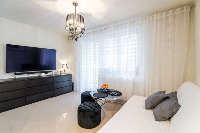 Mieszkanie 3-pokojowe Kraków Bieńczyce, ul. gen. Leopolda Okulickiego. Zdjęcie 3