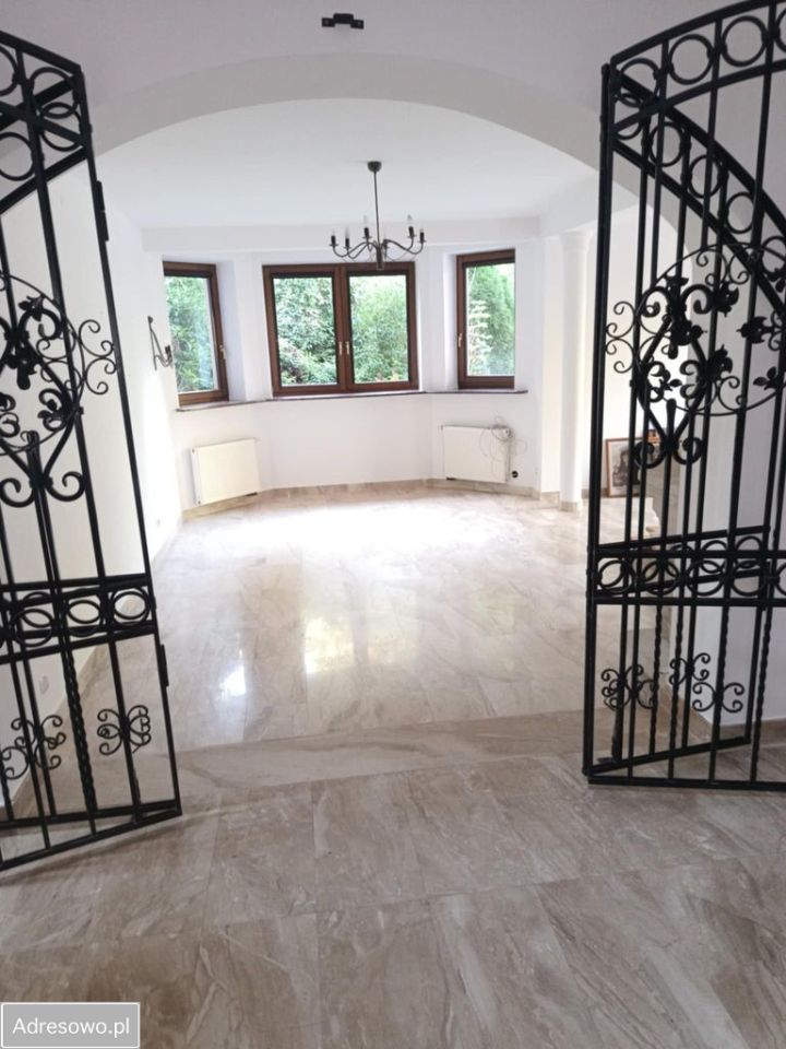 dom wolnostojący Skokówka, ul. Targowa. Zdjęcie 8