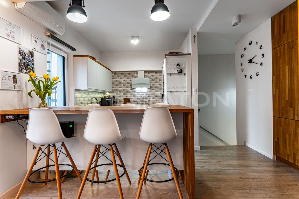 Mieszkanie 3-pokojowe Rzeszów, ul. Podmiejska. Zdjęcie 3