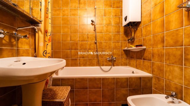 dom szeregowy, 6 pokoi Kraków Olsza, ul. Ludwika Idzikowskiego. Zdjęcie 19