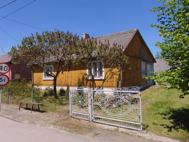 dom wolnostojący, 5 pokoi Baranów Sandomierski Piaski, ul. Piaski. Zdjęcie 1