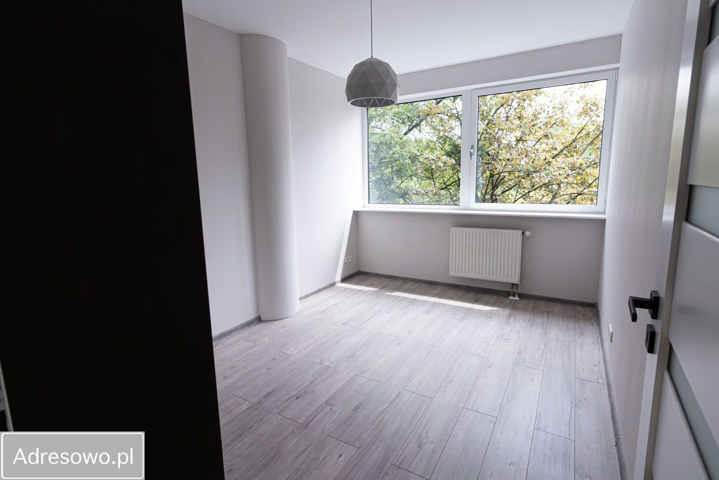 Mieszkanie 4-pokojowe Katowice Śródmieście, ul. Jesionowa. Zdjęcie 12