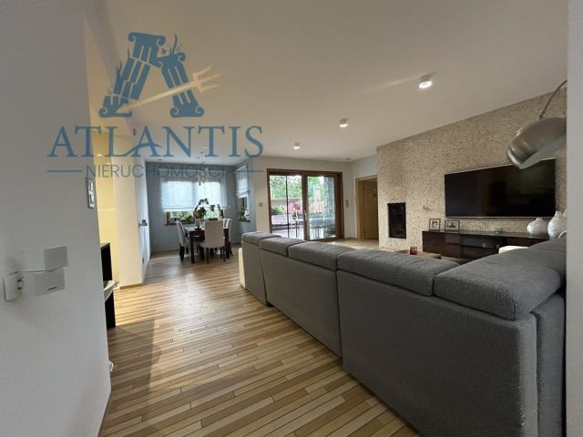 dom wolnostojący, 5 pokoi Dąbrówka Nowa, ul. Ziemiańska. Zdjęcie 21