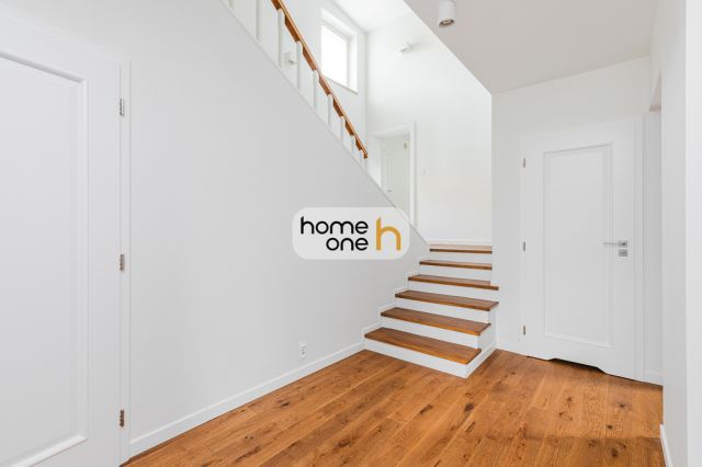 bliźniak, 6 pokoi Warszawa. Zdjęcie 1