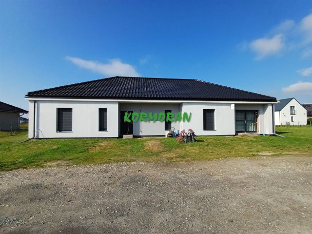 dom wolnostojący, 5 pokoi Opole Czarnowąsy. Zdjęcie 1