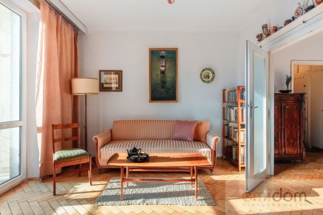 dom wolnostojący, 5 pokoi Warszawa Mokotów, ul. Zdrojowa. Zdjęcie 2