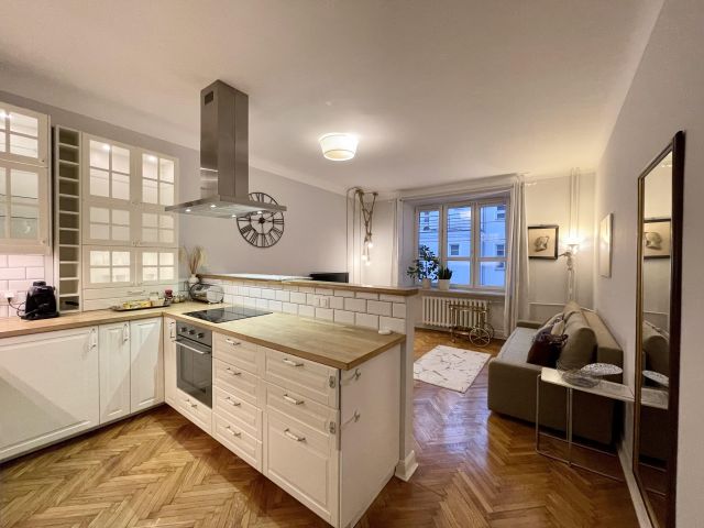 Mieszkanie 2-pokojowe Warszawa Śródmieście, ul. Poznańska. Zdjęcie 2