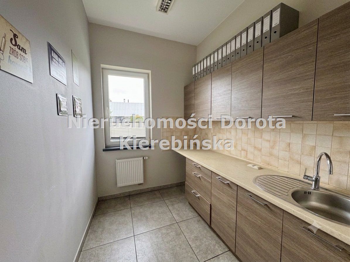 Lokal Tomaszów Mazowiecki, ul. ks. Jerzego Popiełuszki. Zdjęcie 2