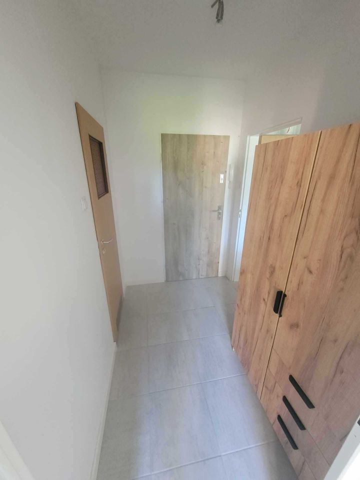 Mieszkanie 1-pokojowe Katowice Janów, ul. Ludomira Różyckiego. Zdjęcie 4