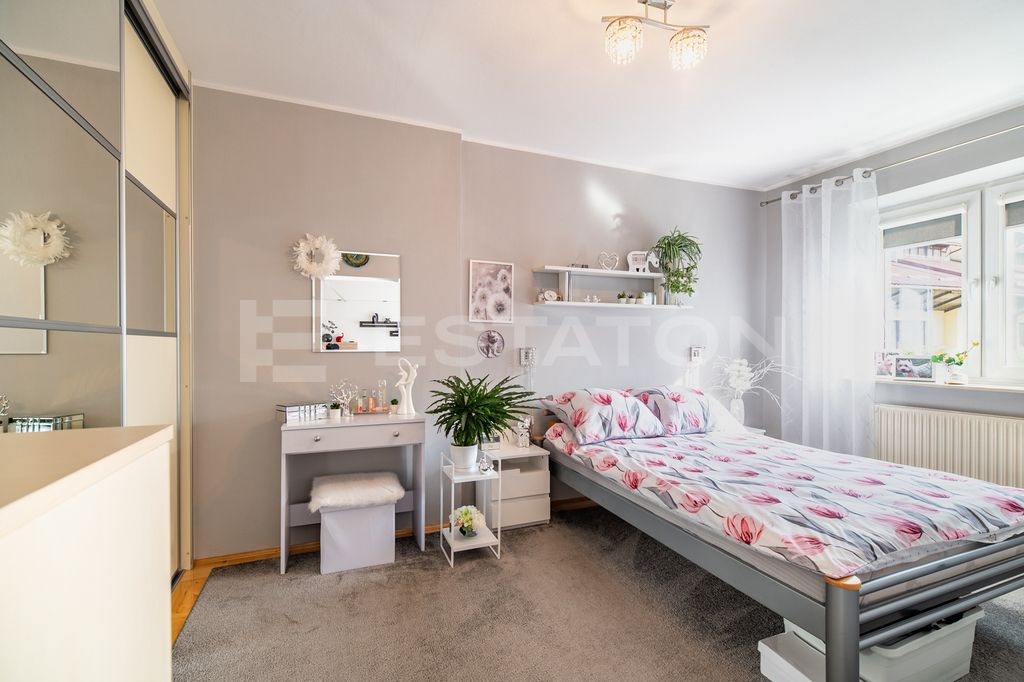 dom szeregowy, 5 pokoi Rzeszów, ul. Cicha. Zdjęcie 9