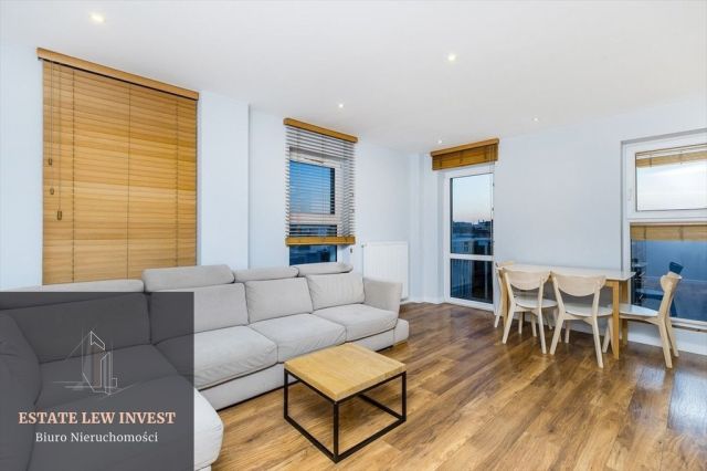 Mieszkanie 4-pokojowe Kraków, ul. Poznańska. Zdjęcie 1