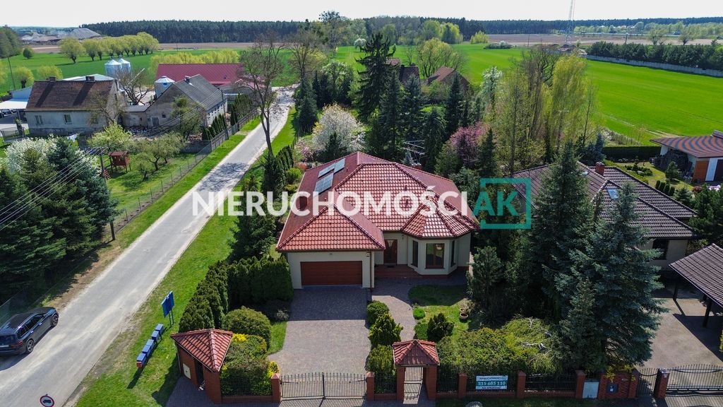 dom wolnostojący, 4 pokoje Batorowo, ul. Stefana Batorego. Zdjęcie 1