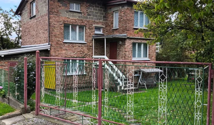 dom wolnostojący, 6 pokoi Meszna