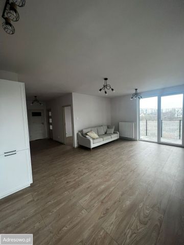Mieszkanie 3-pokojowe Gdańsk Łostowice, ul. Niepołomicka. Zdjęcie 1